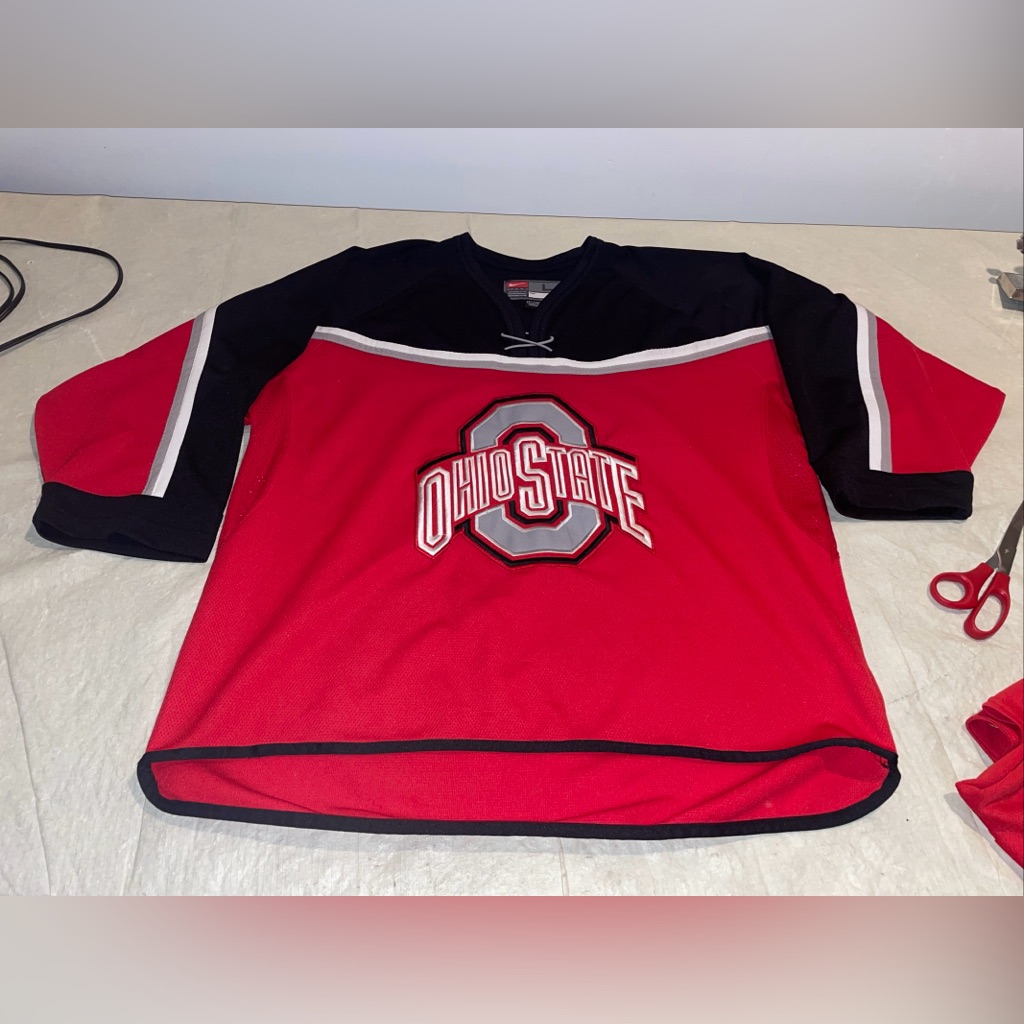 Ohio State Buckeyes Nike Hockey Jersey Mens Large Clean Red Ccha Big 10 Sewn Ohio State Buckeyes Nike Hockey Jersey Mens Large Clean Red Ccha Big 10 Sewn